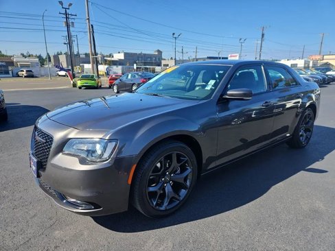 Used 2023 Chrysler 300 S image 3
