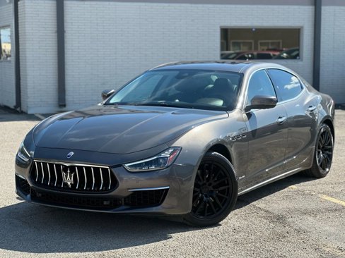 Used 2018 Maserati Ghibli GranLusso image 2