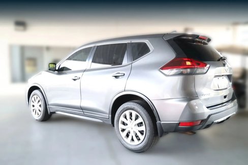 Used 2020 Nissan Rogue S image 5