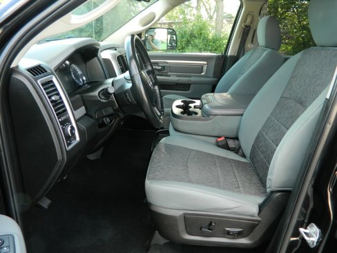 Used 2019 RAM 1500 Big Horn image 14