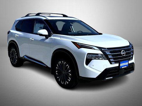 New 2026 Nissan Rogue Platinum image 4