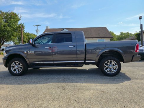 Used 2018 RAM 3500 Laramie Longhorn image 4