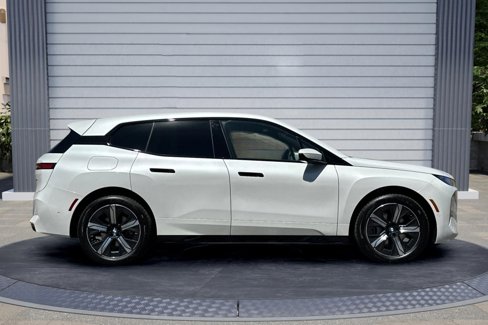 New 2026 BMW iX xDrive60 w/ Premium Package image 3