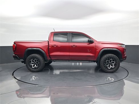 Used 2024 GMC Canyon AT4 w/ AT4 Premium Package image 4