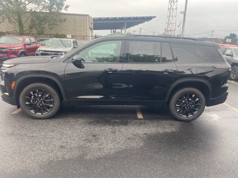 New 2026 Chevrolet Traverse LT w/ Midnight/Sport Edition image 3