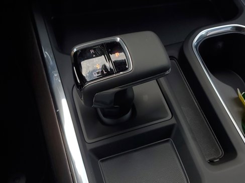 New 2026 GMC Sierra 1500 SLT w/ SLT Premium Plus Package image 31