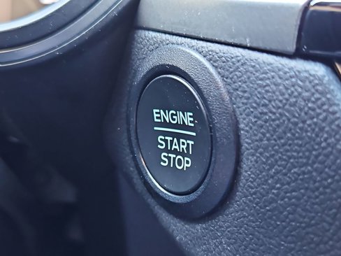 Used 2024 Ford Escape Active image 17