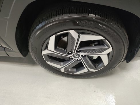 Used 2022 Hyundai Tucson Limited image 4