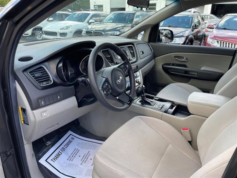 Used 2016 Kia Sedona LX w/ LX Convenience Package image 58