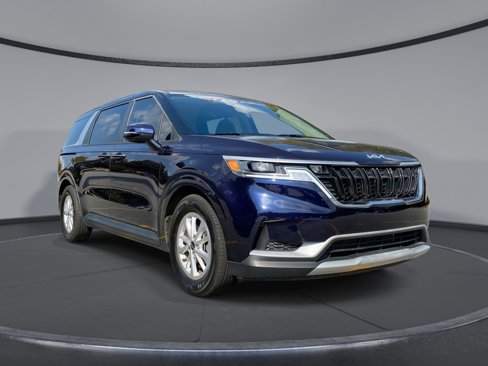 Certified 2023 Kia Carnival LX image 1