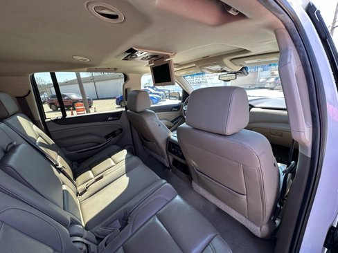 Used 2019 GMC Yukon XL SLT w/ Open Road Package image 32