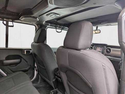 Used 2020 Jeep Gladiator Sport w/ Quick Order Package 23S image 19