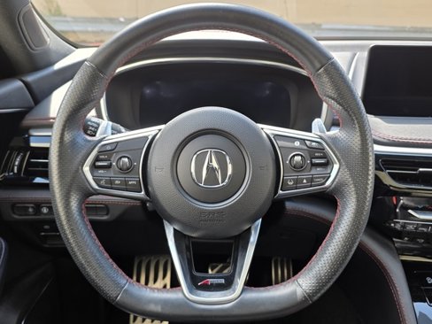 Used 2024 Acura MDX A-Spec image 17
