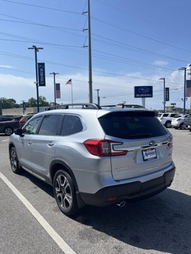 New 2025 Subaru Ascent Limited image 5