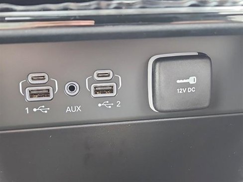 New 2025 Jeep Grand Cherokee Limited image 14