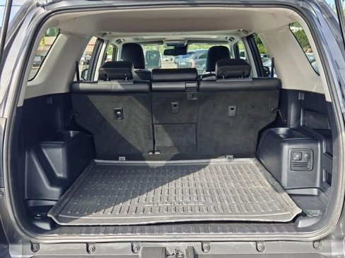 Used 2022 Toyota 4Runner SR5 Premium image 29