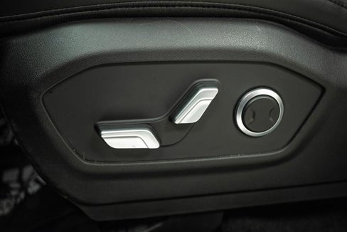 Used 2025 Hyundai Santa Fe SEL image 12