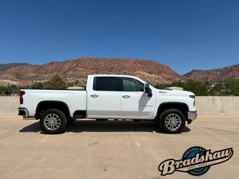 New 2025 Chevrolet Silverado 3500 LTZ w/ LTZ Premium Package image 3