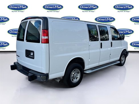 Used 2024 Chevrolet Express 2500 w/ Driver Convenience Package image 8
