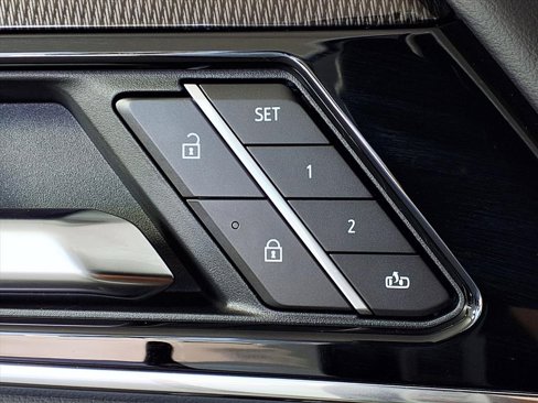 New 2026 GMC Yukon Elevation w/ Elevation Premium Package image 10
