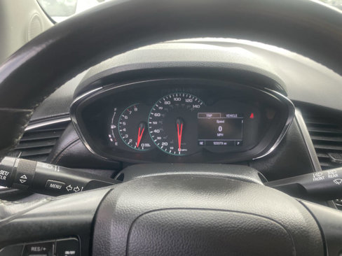 Used 2019 Chevrolet Trax LT w/ LT Convenience Package image 25