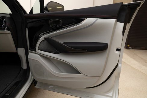 New 2025 Aston Martin DBX 707 image 59