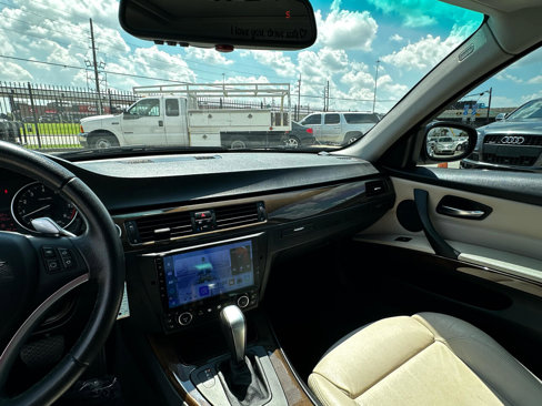Used 2010 BMW 335i Sedan image 30