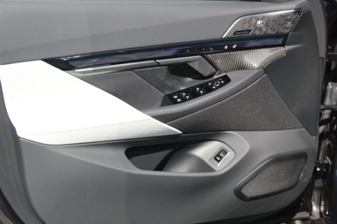 New 2026 BMW M5 w/ Executive Package image 21