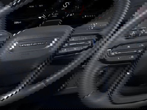 New 2025 GMC Yukon Denali w/ Denali Reserve Package image 19
