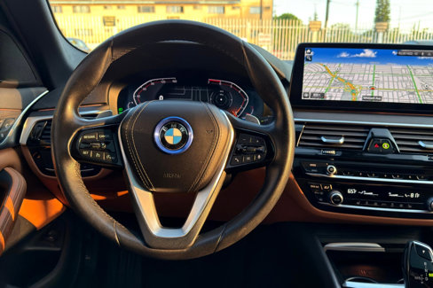 Used 2022 BMW 530i w/ Convenience Package image 12