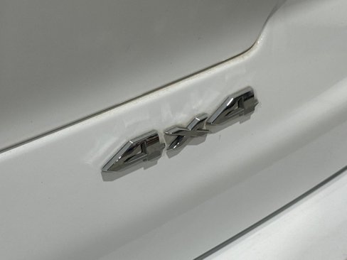 Used 2023 Jeep Grand Cherokee L Limited image 34