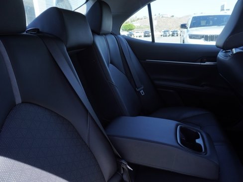 Used 2023 Toyota Camry XSE image 21