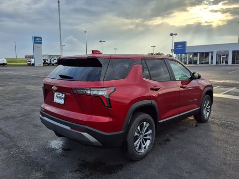 New 2026 Chevrolet Equinox LT w/ Convenience Package II image 3