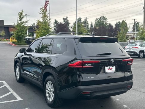 Certified 2024 Toyota Grand Highlander XLE image 5