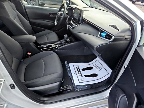 Used 2022 Toyota Corolla LE image 10