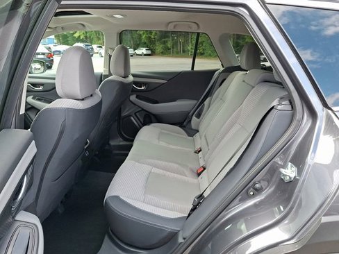 Used 2025 Subaru Outback Premium w/ Popular Package #1A image 13