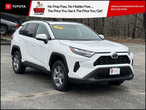Certified 2024 Toyota RAV4 XLE image 1