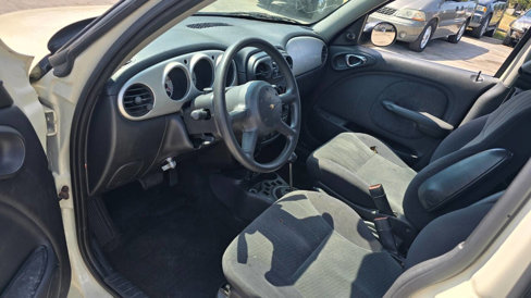 Used 2005 Chrysler PT Cruiser image 7