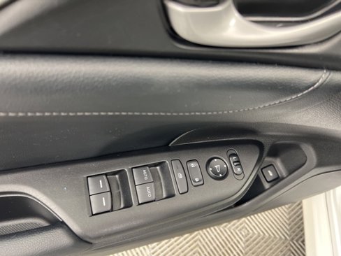 Used 2021 Honda Civic EX-L image 13