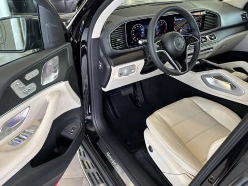 New 2026 Mercedes-Benz GLE 450 4MATIC image 11