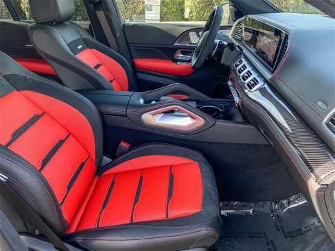 New 2025 Mercedes-Benz GLE 53 AMG 4MATIC Coupe image 17