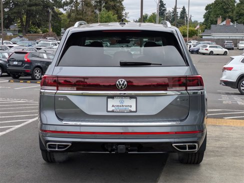 New 2025 Volkswagen Atlas SEL Premium R-Line image 4