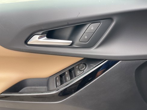 New 2026 Chevrolet Equinox ACTIV w/ LPO, Floor Liner Package image 30