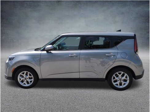 Used 2023 Kia Soul LX w/ Option Group 015 image 10