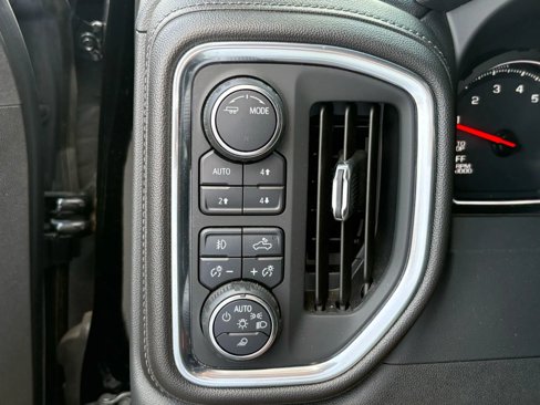 Used 2020 Chevrolet Silverado 1500 RST image 15