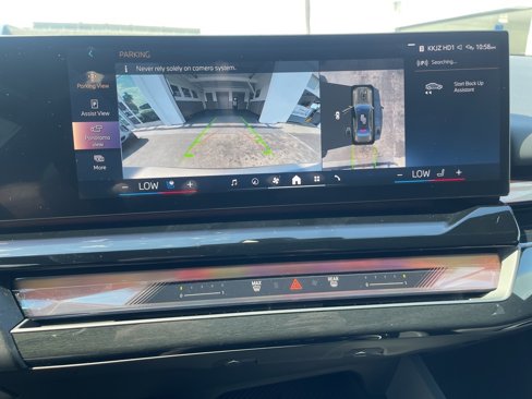 Used 2024 BMW i5 eDrive40i w/ Premium Package image 19