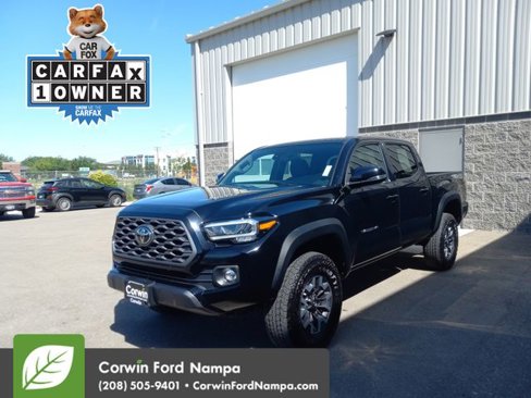 Used 2022 Toyota Tacoma TRD Off-Road image 7