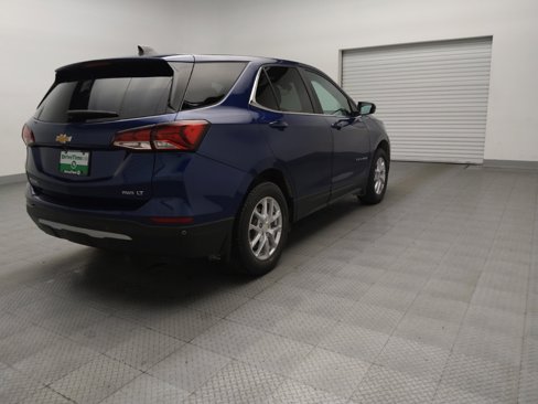 Used 2023 Chevrolet Equinox LT w/ LPO, Floor Liner Package image 9