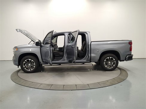Used 2025 Chevrolet Silverado 1500 High Country w/ Technology Package image 12