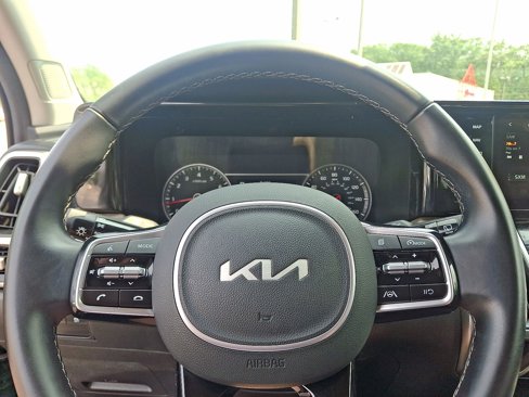 Used 2022 Kia Sorento S image 22